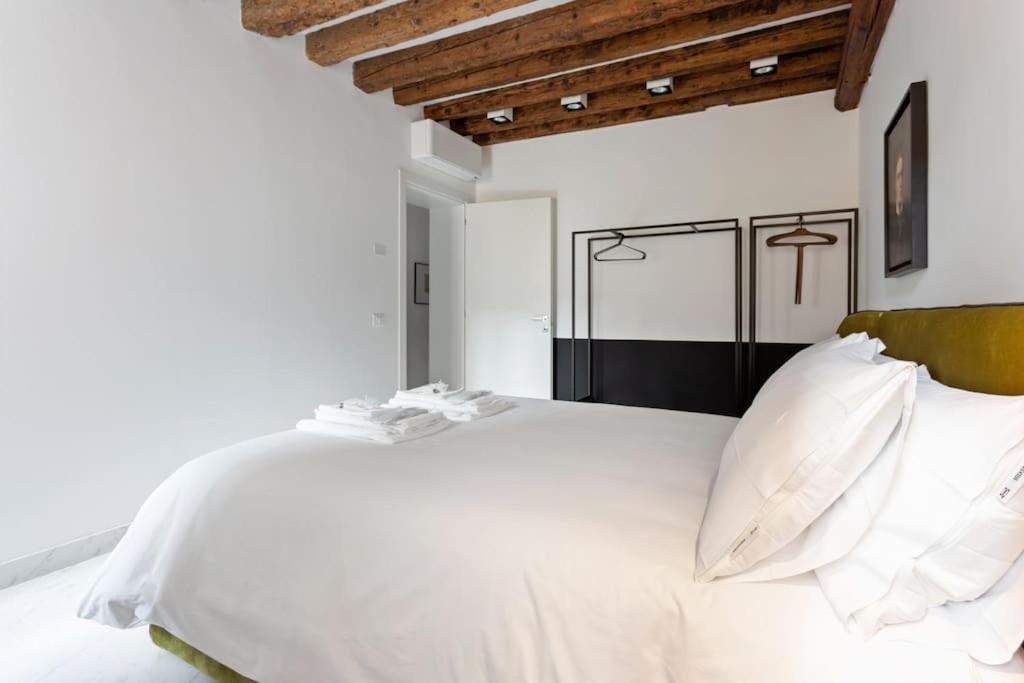 Dimora San Lorenzo Luxury Apartment Венеция Экстерьер фото