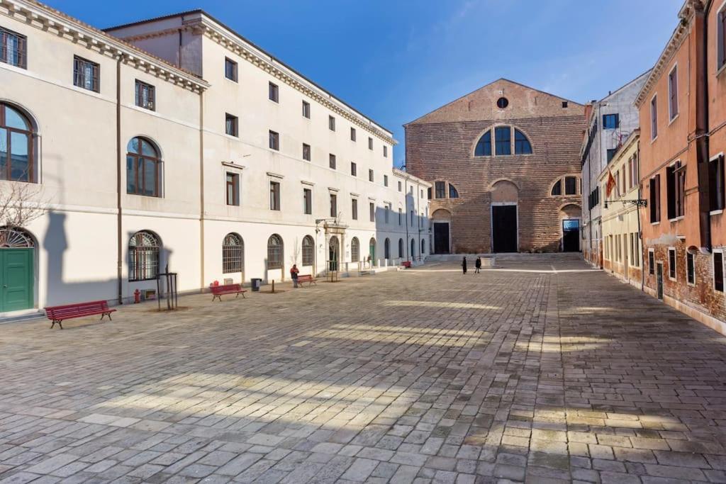 Dimora San Lorenzo Luxury Apartment Венеция Экстерьер фото