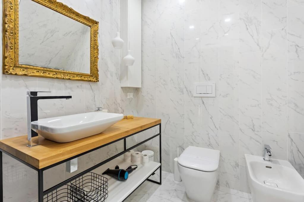 Dimora San Lorenzo Luxury Apartment Венеция Экстерьер фото