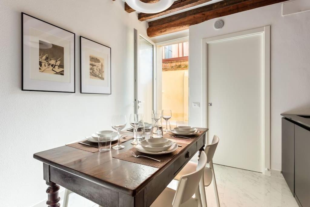 Dimora San Lorenzo Luxury Apartment Венеция Экстерьер фото
