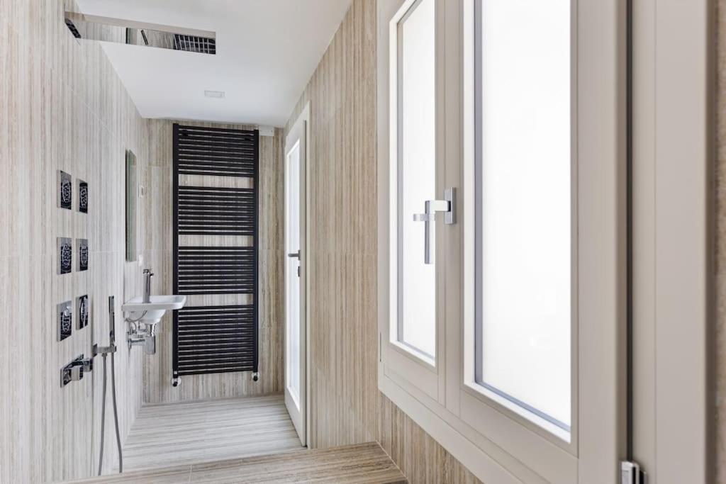Dimora San Lorenzo Luxury Apartment Венеция Экстерьер фото